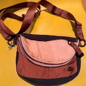 Lululemon Micro Festival Purse